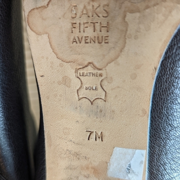 Saks Fifth Avenue women's Brown leather 18" Tall riding Boots Size 7M 13" calf. - Picture 11 of 11